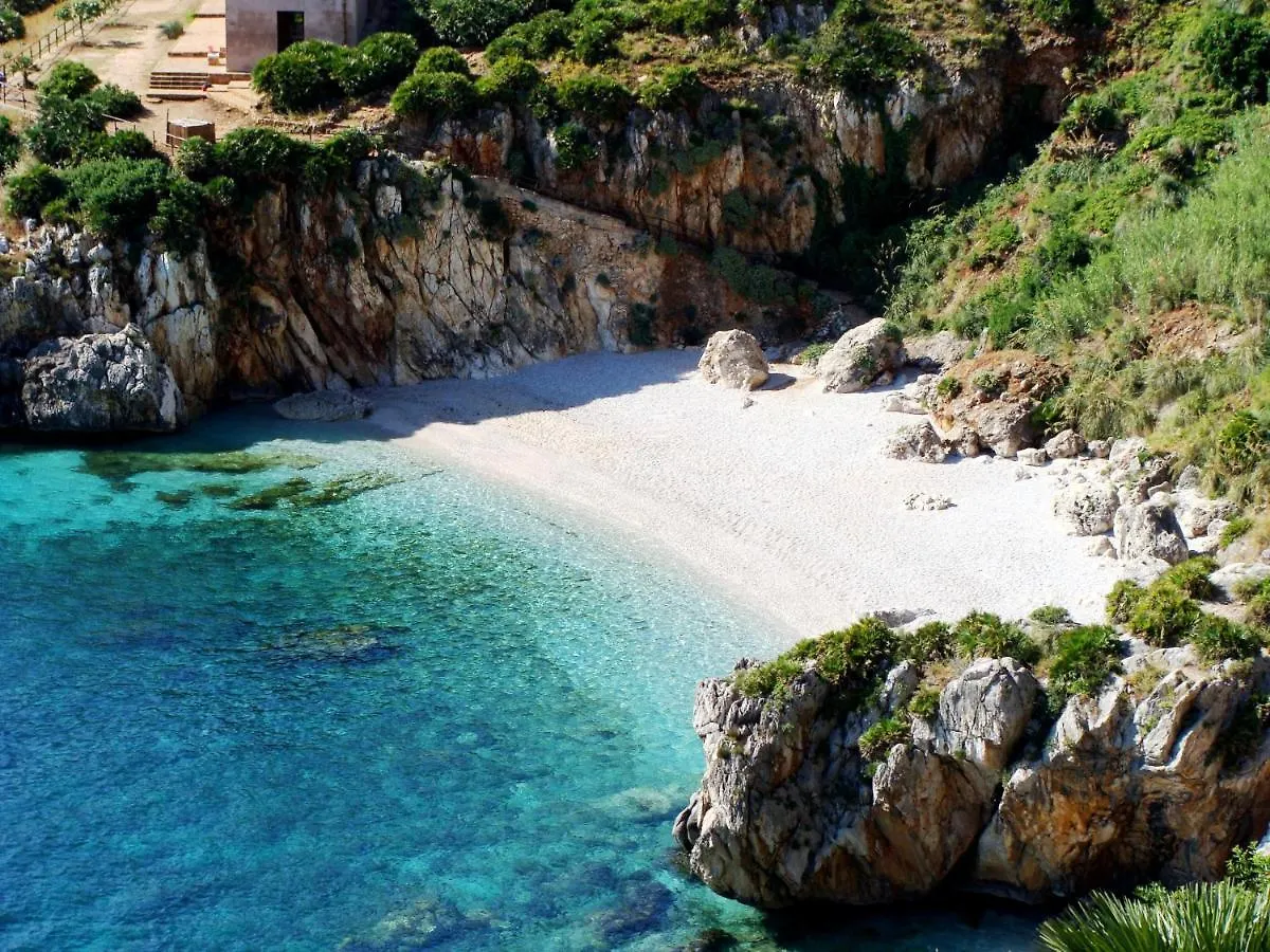 **  Coralia Bed & Breakfast San Vito lo Capo Olaszország